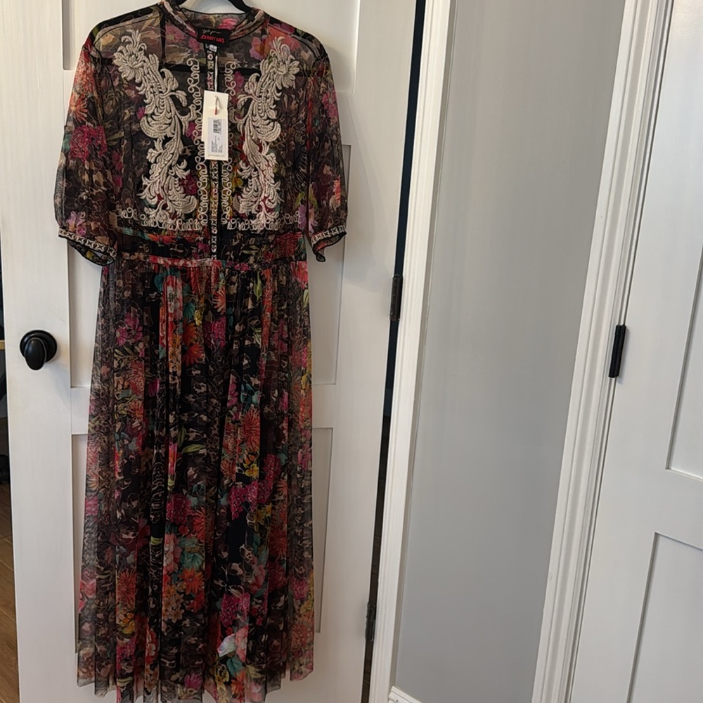 NWT Johnny Was Mazzy Wild Gardenia Night Multicolor Floral Dress size Small